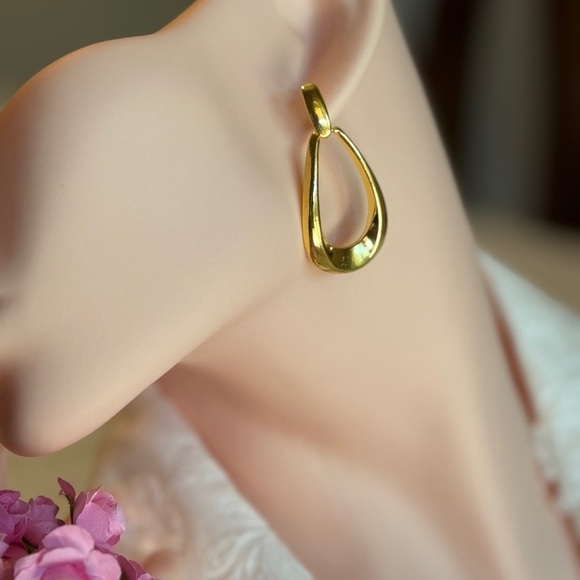 ⚜️ Elegant Minimalist Teardrop Earrings - Picture 5 of 6